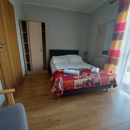 Homestay Goscinne Maczek *